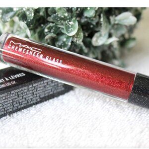 Limited Edition MAC Cosmetics Cremesheen Glass Lip Gloss Courting Chic- Rare NIB